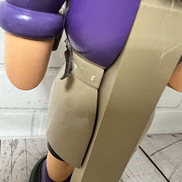 Lady Gardener Wood Nutcracker Erzebirge Germany Christian Ulbricht - Picture 15 of 16